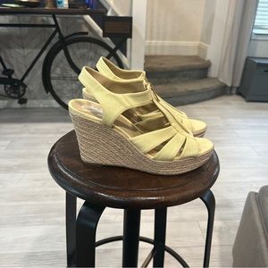 MICHAEL Michael Kors Womens Berkley Espadrille Wedge Sandals, YELLOW, Size 9.5